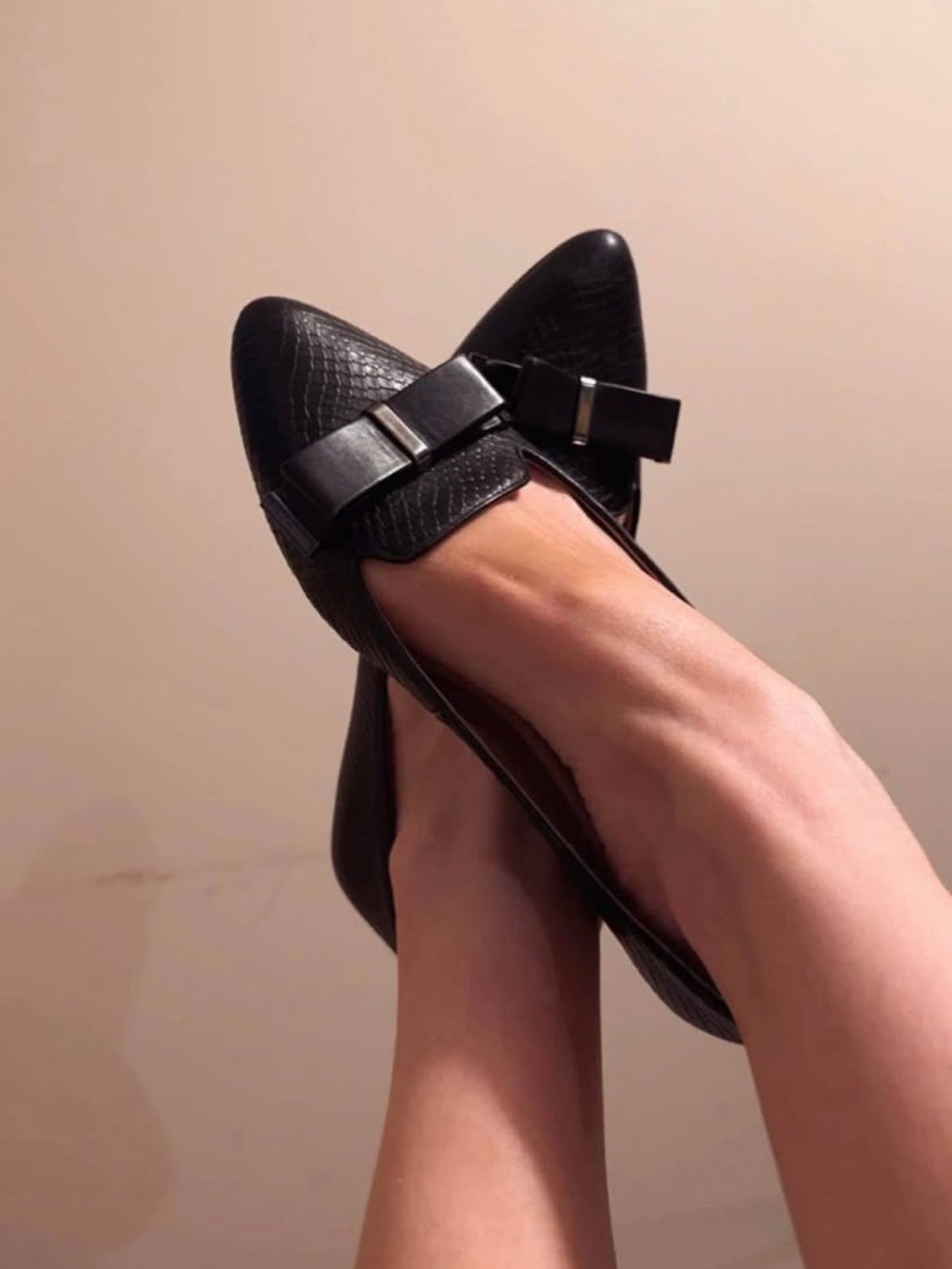 Vince Camuto Black Pointed Bow-Trim Loafers
